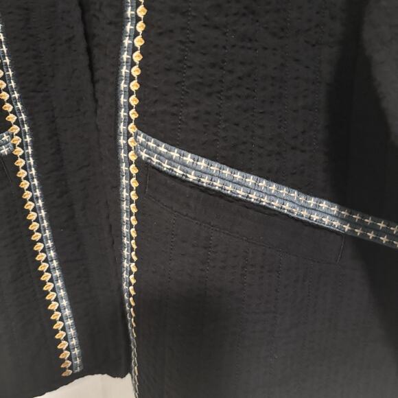 Womens Pure J Jill Black Embroidered Quilted Jacket Size Medium - Picture 2 of 4
